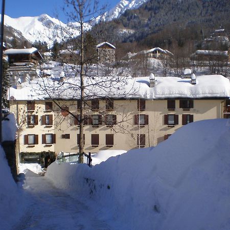 Hotel Tavernier Courmayeur Zewnętrze zdjęcie